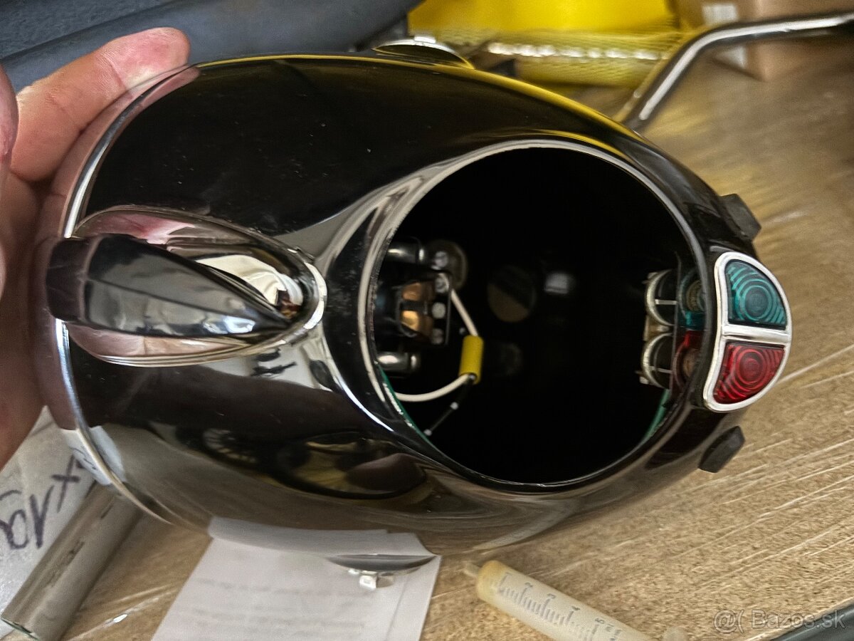 Jawa Californian - 2