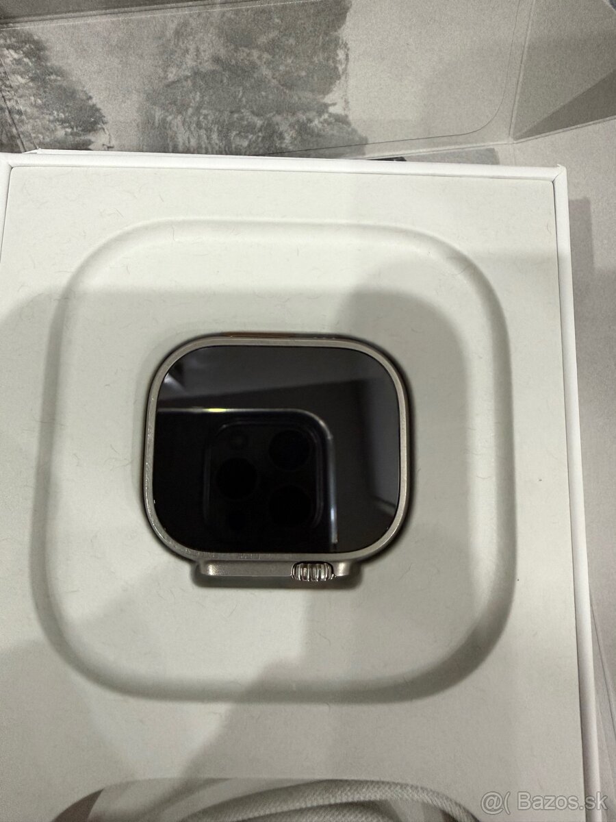 Apple Watch Ultra 2 - 2