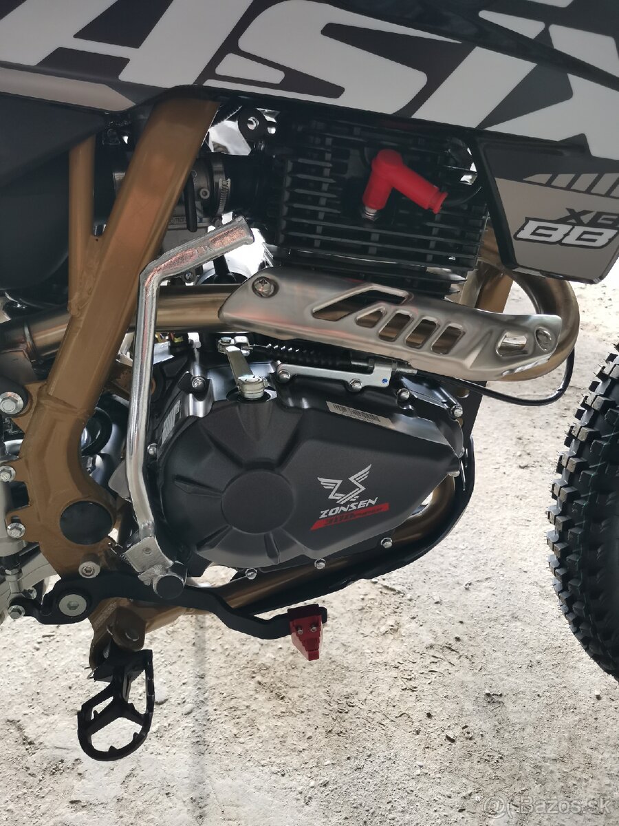 Xmotos 300