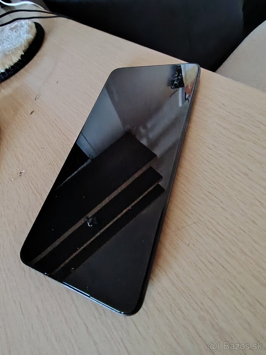 Motorola G72 8GB/256GB - na diely - 2