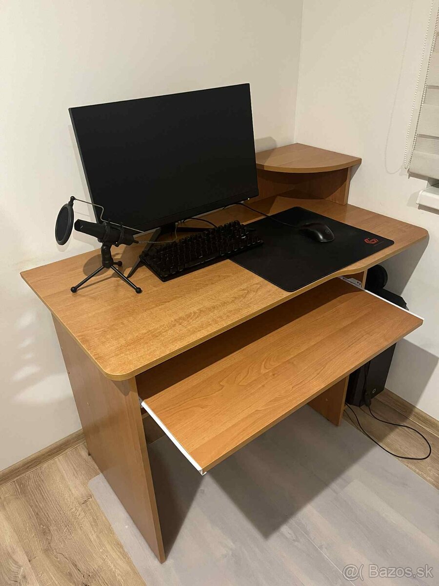 Počítačový stôl - 2