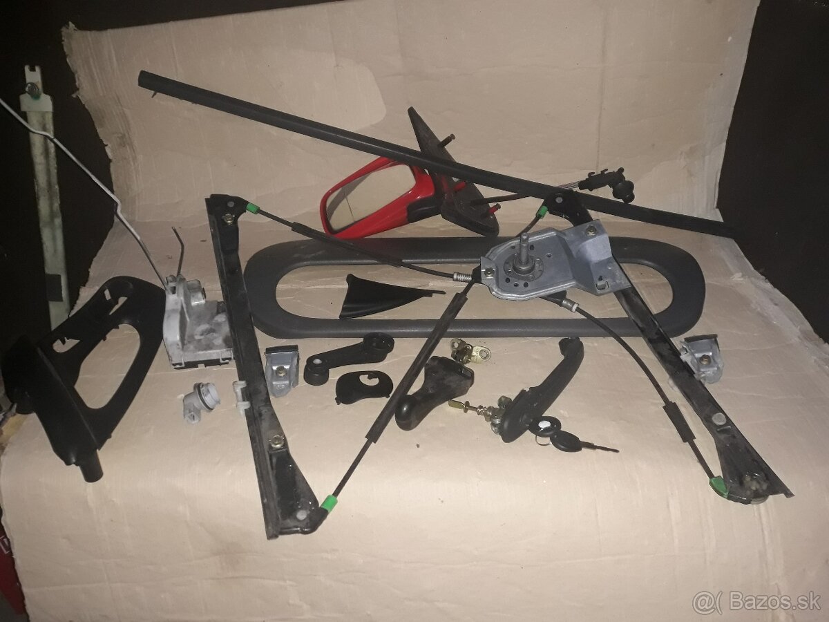 VW Polo III 6N1 sťahovačky, zrkadlá, rezerva, zámky, kľučky - 2