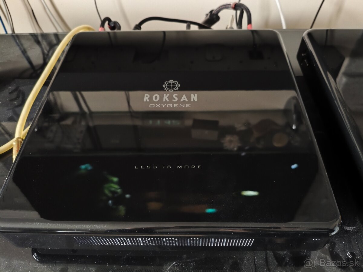 Roksan Oxigene Black zosilňovač+cd - 2
