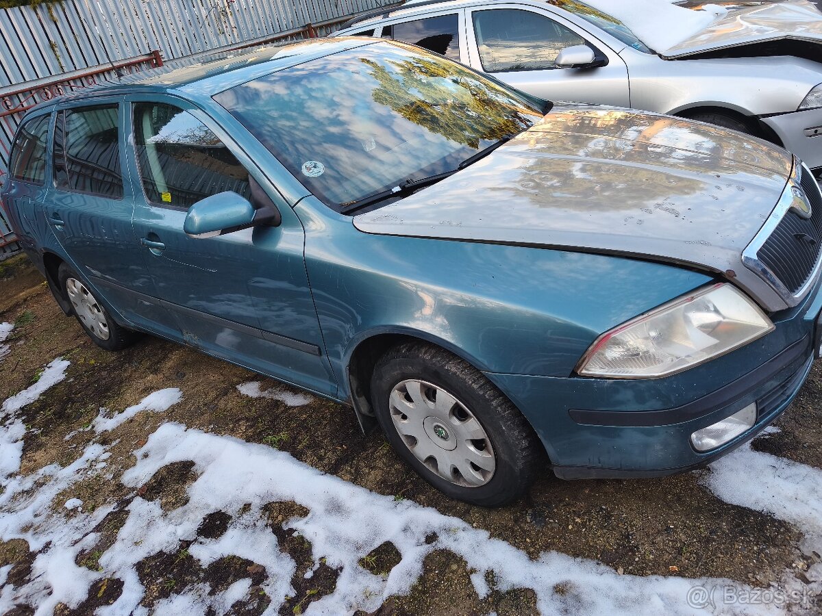 Škoda Octavia 2 combi 1.6 75kw BGU benzín - 2
