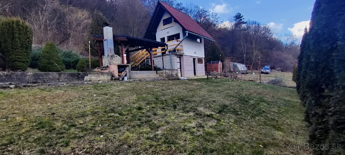 Chata so záhradou - 2