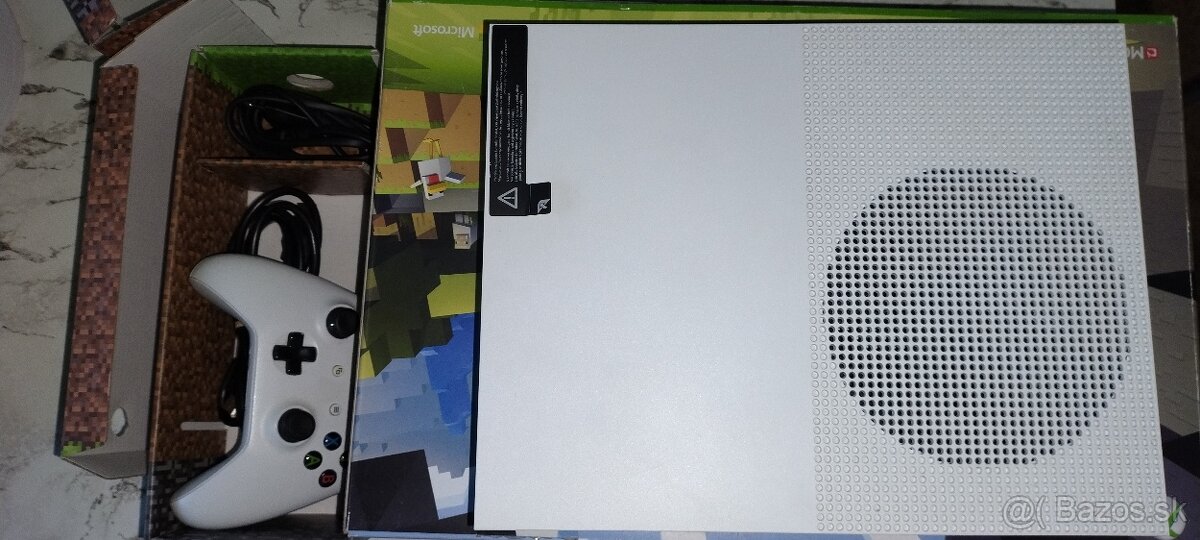 Xbox one S - 2