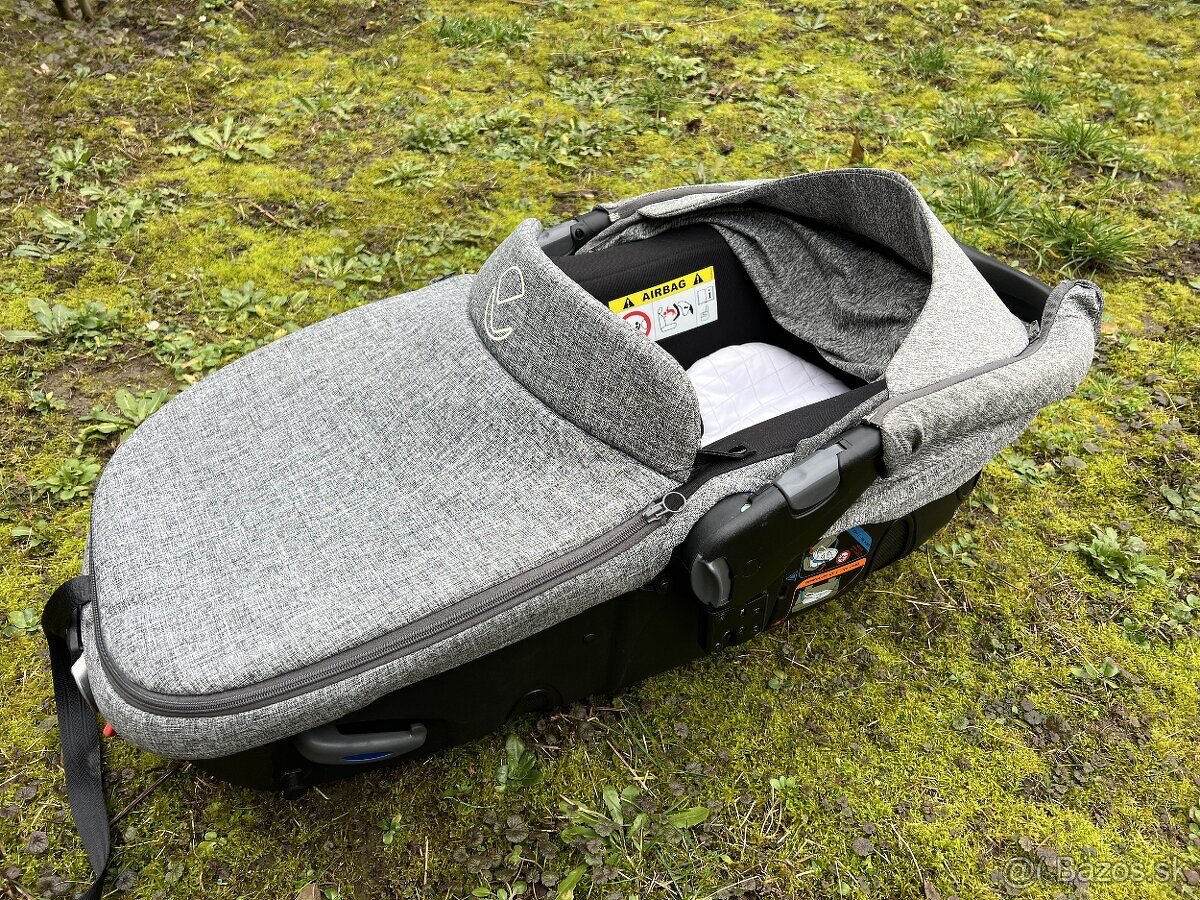 Ležanie v rovine/ autosedačka - 2