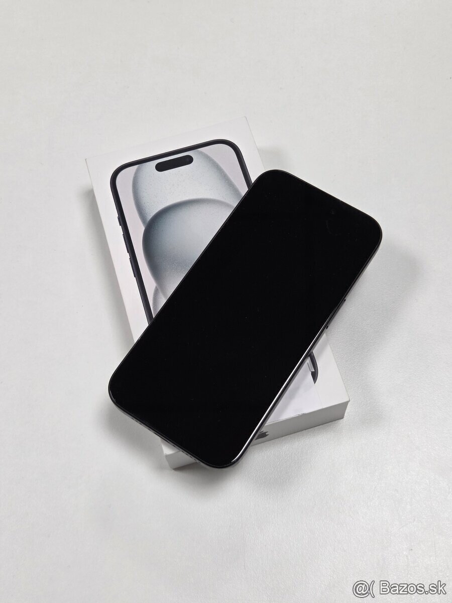 iPhone 15 128GB - 2