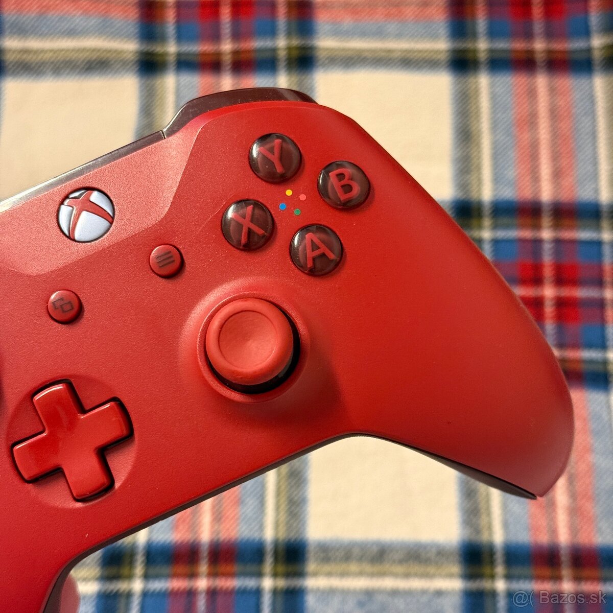 Predám originálny Xbox ovládač – červená farba - 2