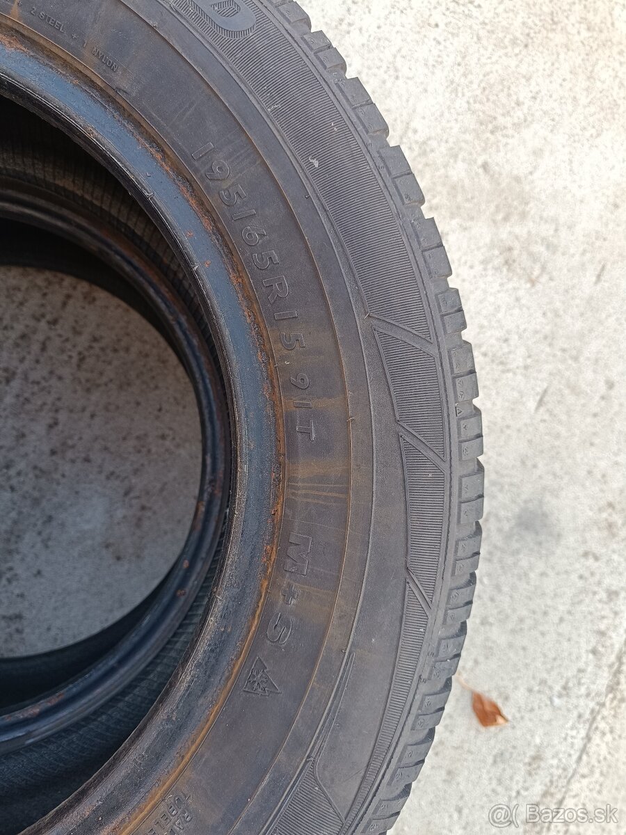 Zimne pneu 2ks 195/65r15 Viem aj prezuť - 2