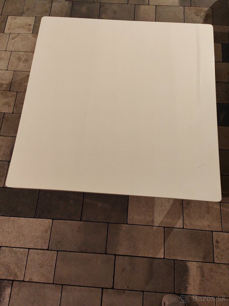 Konferenčný stolík - 2