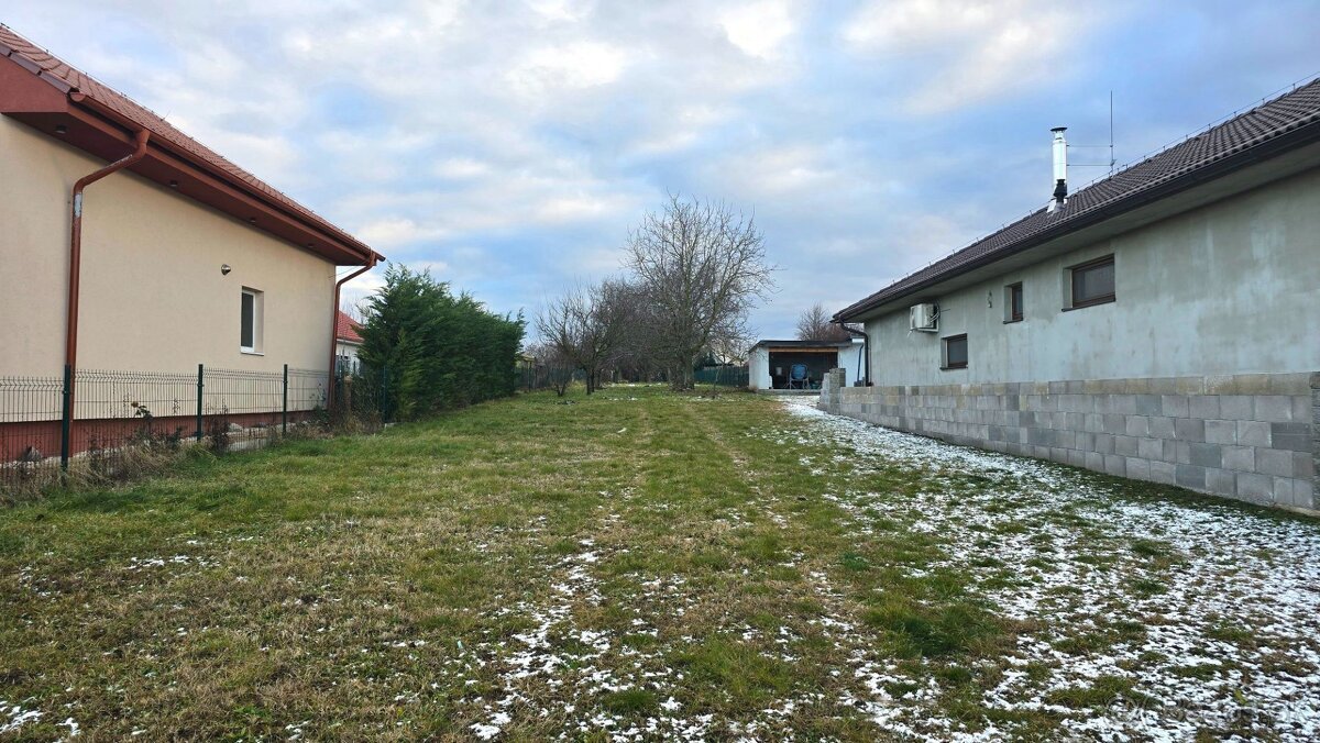 Rezervované ZNÍŽENÁ CENA Pozemok pre váš vysnívaný dom - 2