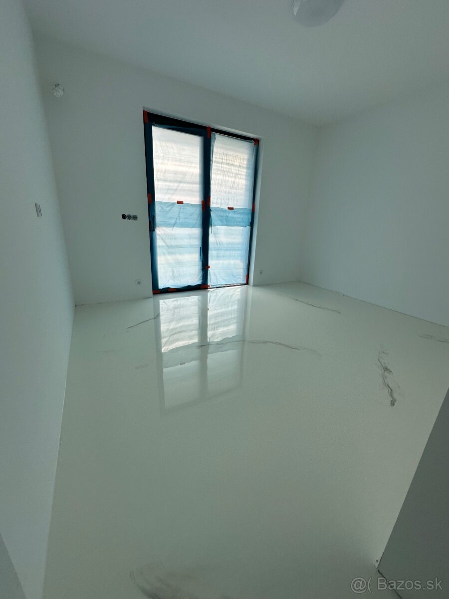 Liate a mikrocementove podlahy - 2