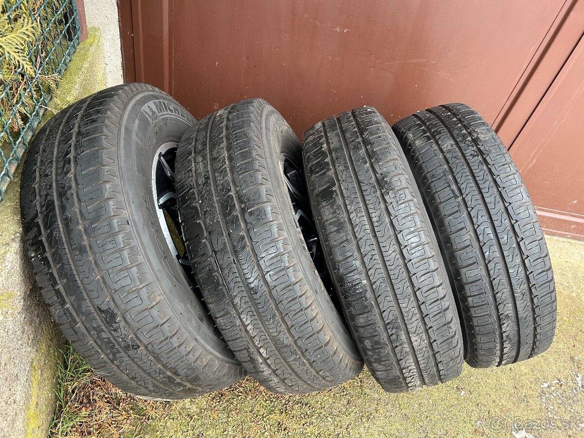Fiat Ducato alukolesa disky pneu Michelin - 2