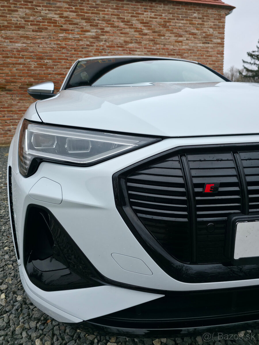 Audi E-tron S 370 kW, 37000 km, odpočet DPH. - 2
