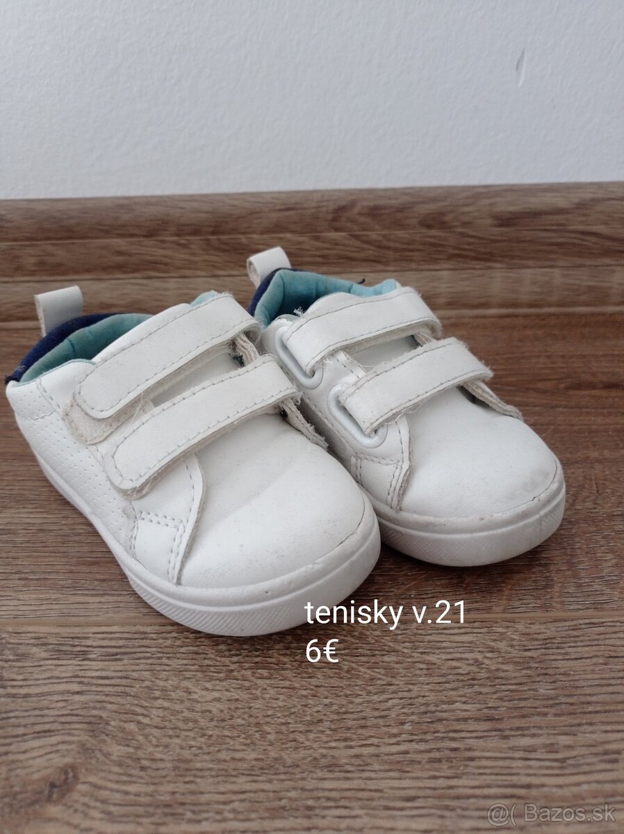 Topanky a papuce - 2