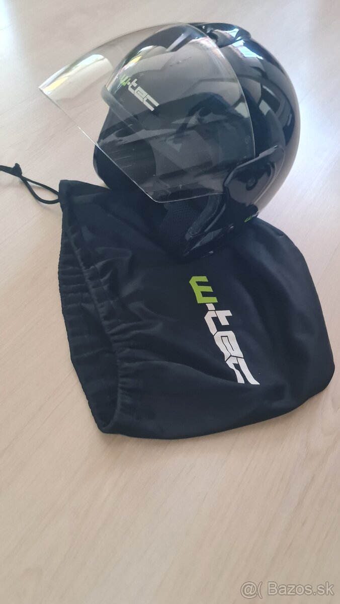 Predám helmu W-Tec dámsku - 2