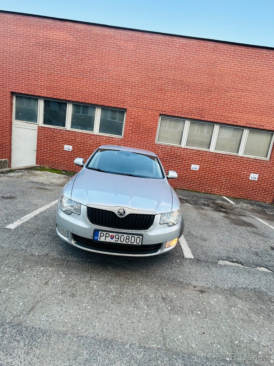 Škoda superb - 2