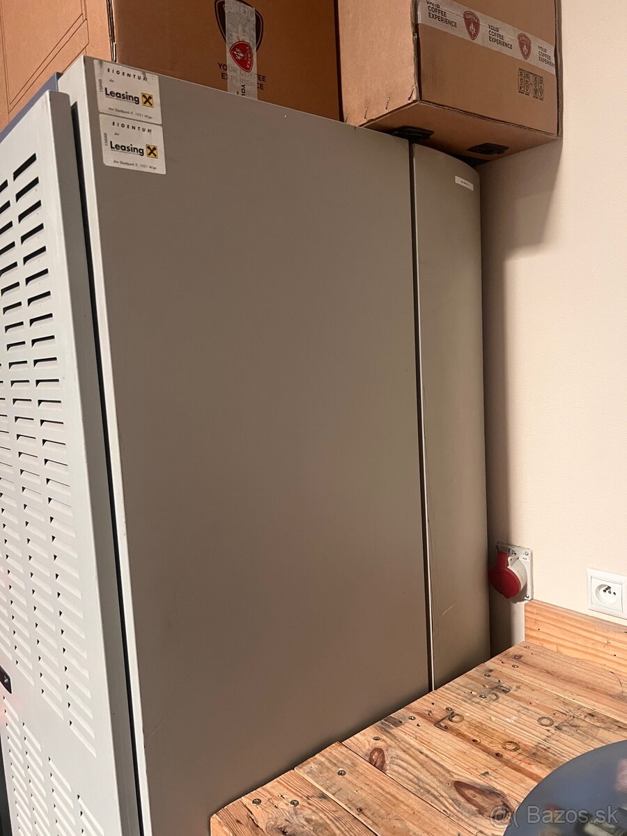 Racková skriňa - 2