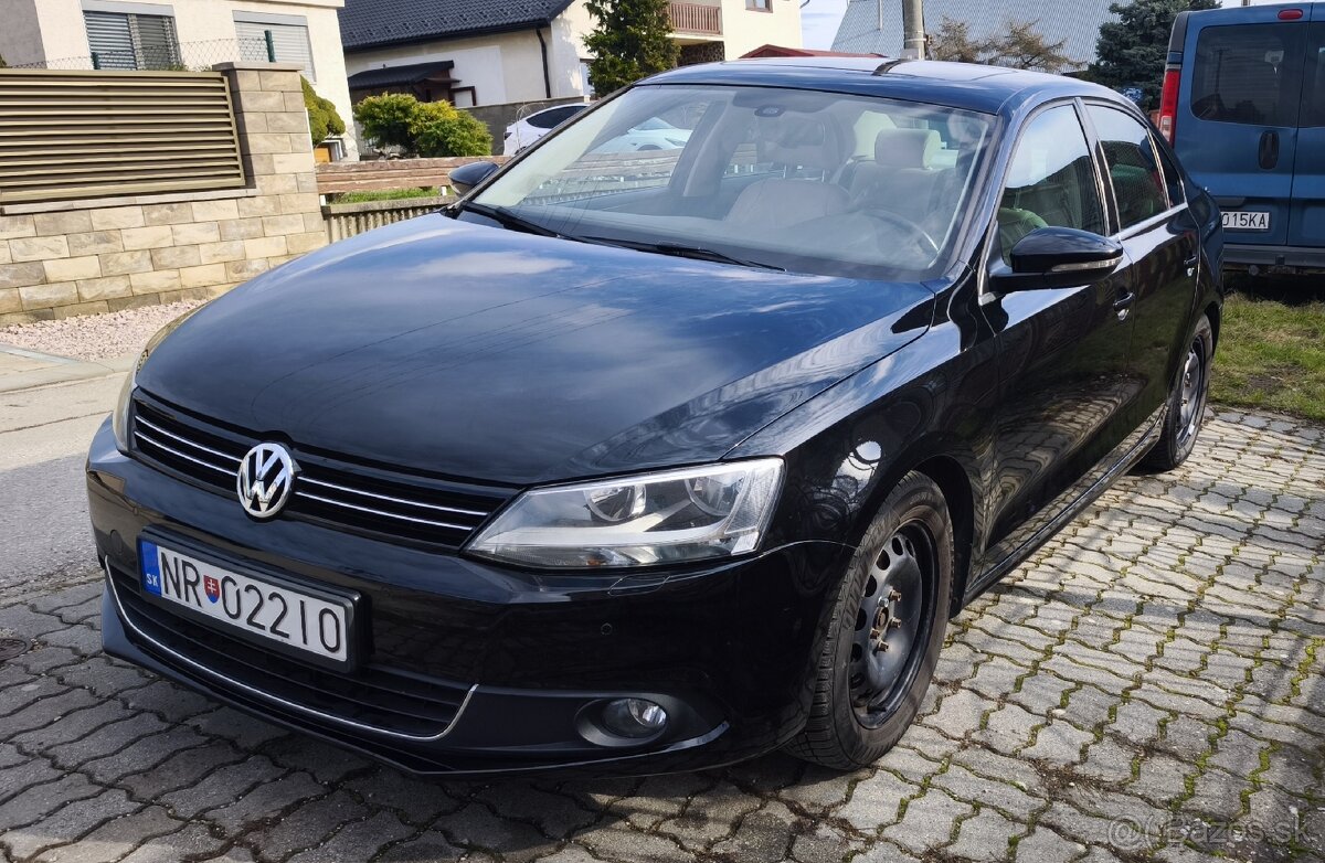 VW Jetta 1.6TDI DSG - 2