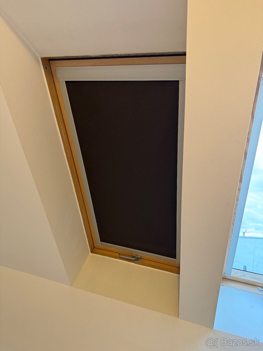 Predam stresne okna FAKRO 7ks - 2