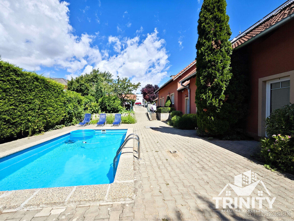 Na predaj Penzión / Apartmánový dom v obci Podhájska – pohled 2