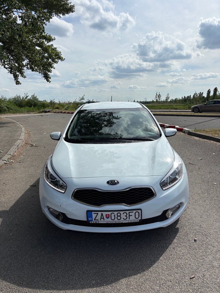 KIA Ceed 1.6 CRDI - 2