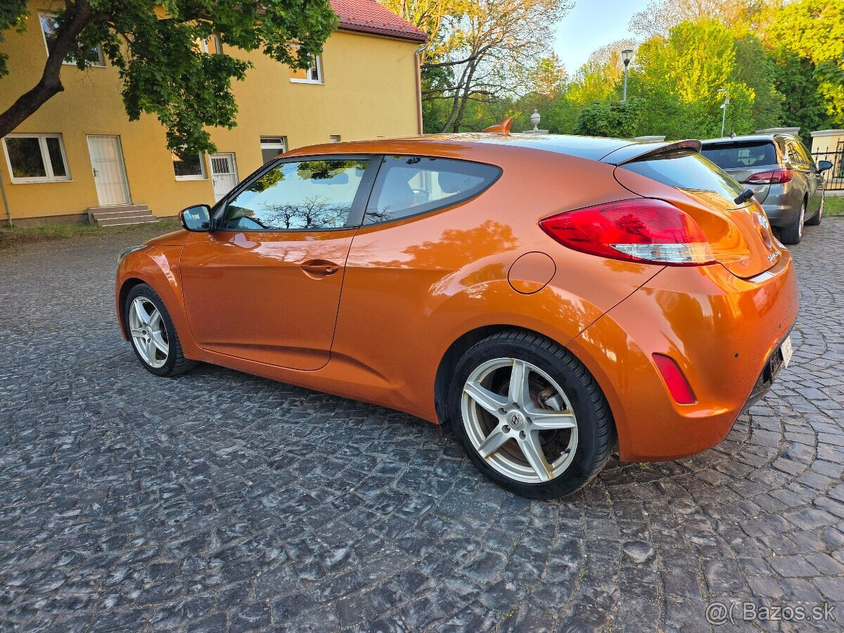 Hyundai Veloster 1.6 GDI Extreme - 2