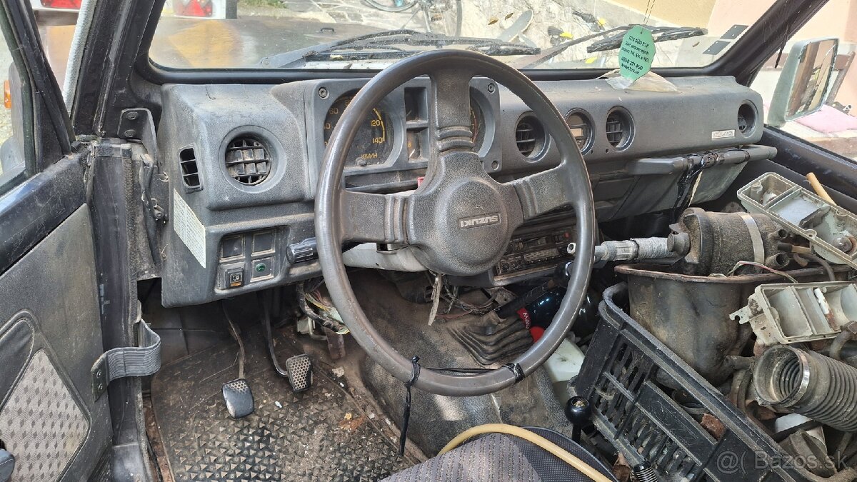 Suzuki samurai - 2