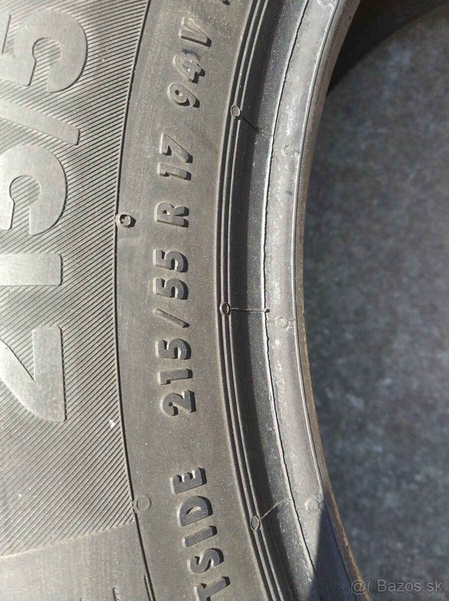 215/55 R17 - 2