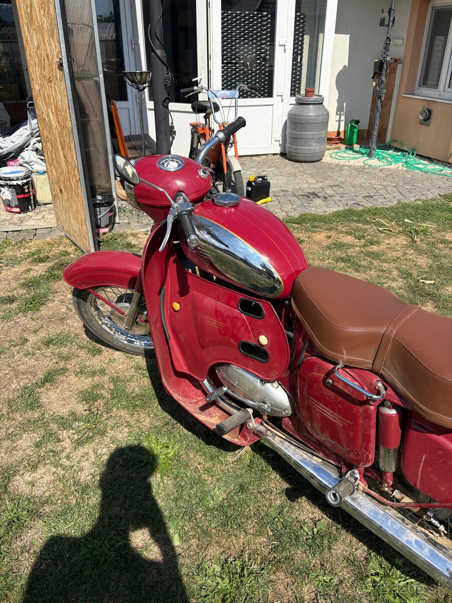 Jawa 250 353 - 2