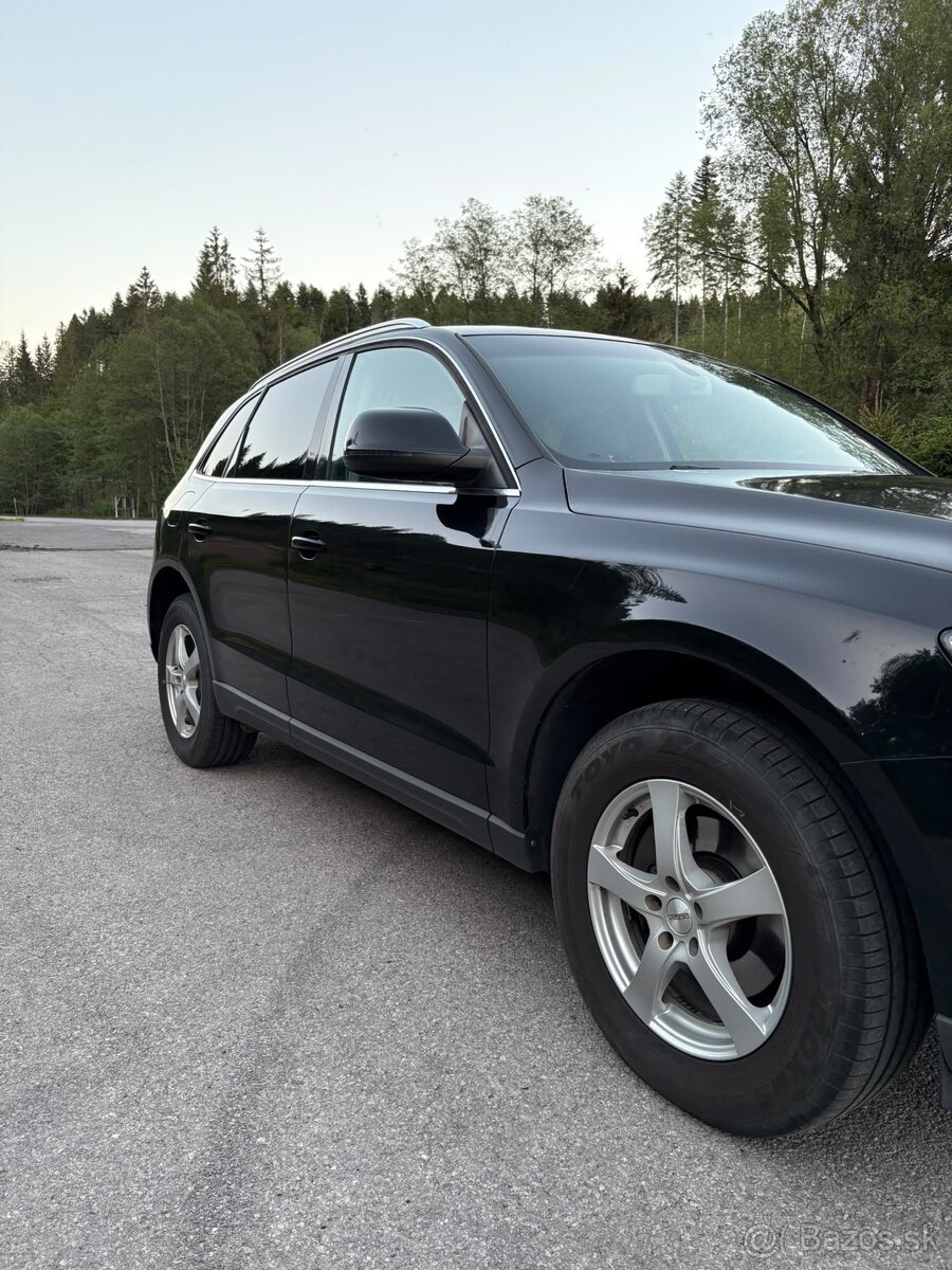 Audi Q5 - 2