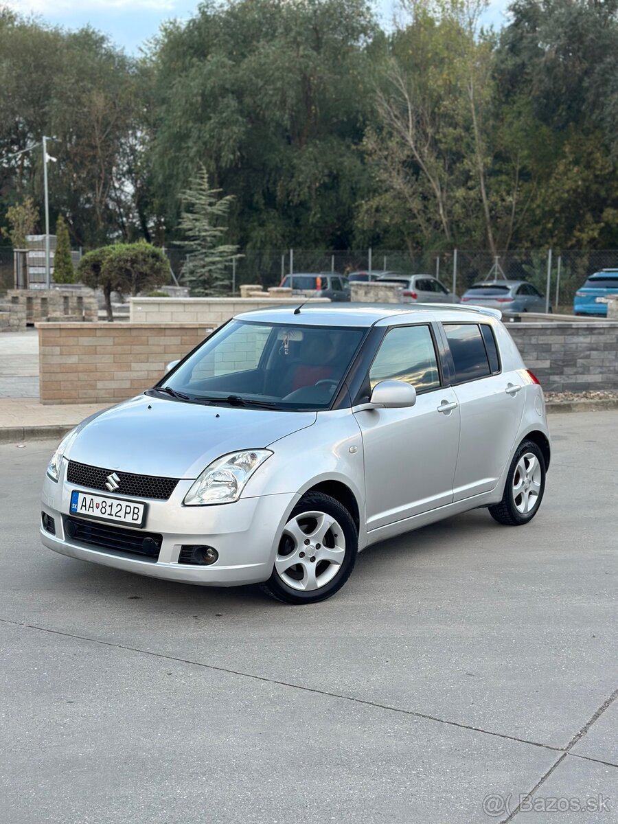 Suzuki Swift 1.3 benzín 67 kW MT/5 - 2
