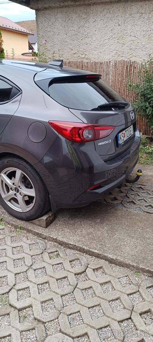Mazda 3 1,5 emotion - 2