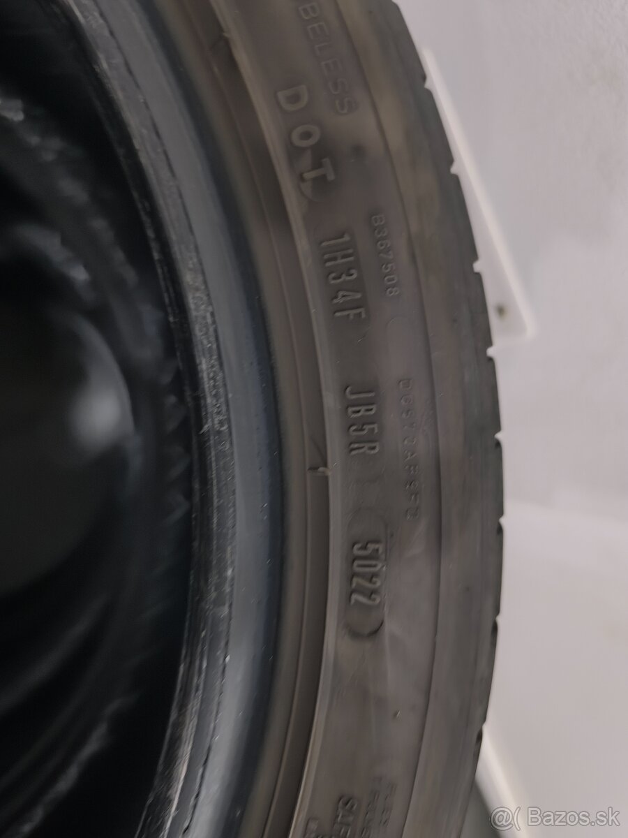 225/45R18 Dunlop letne Pneumatiky - 2