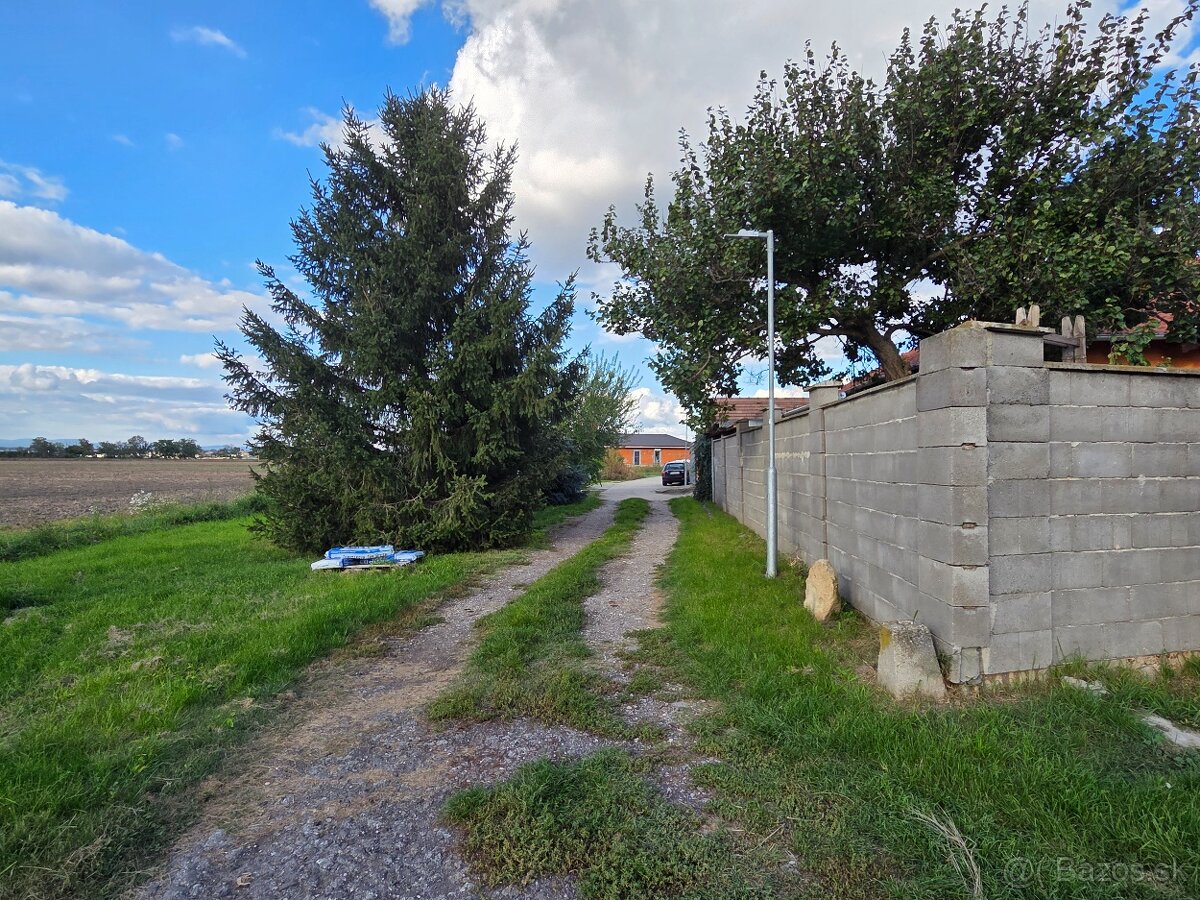 Pozemky v obci Tureň - 2