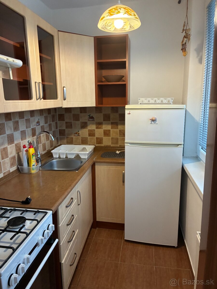 Prenájmem 1-izbový byt v Košiciach - 2