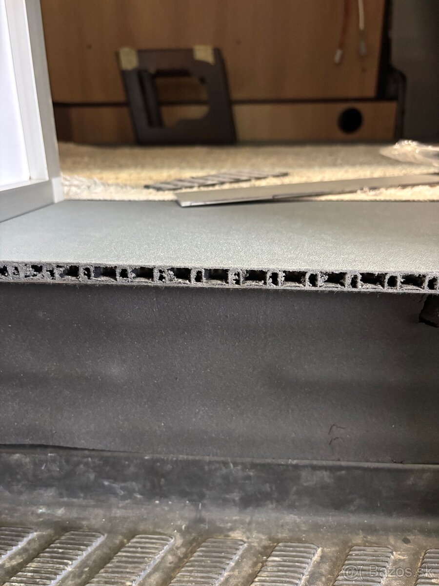 podlaha pre dodávku alebo vozík - 2
