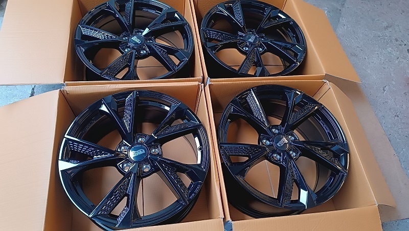 R18 alu disky MAM RS6 5x112 mm - 2