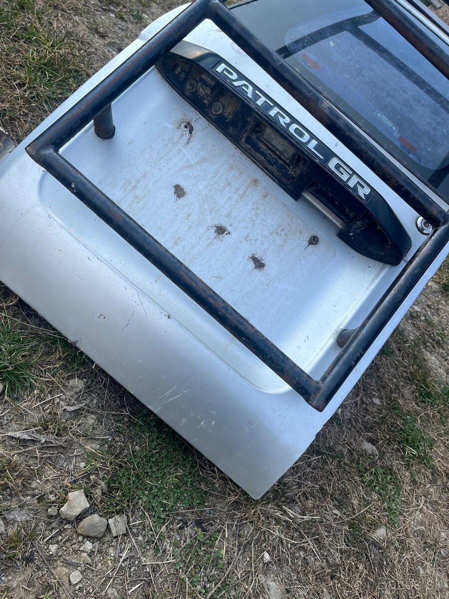 Dvere Nissan Patrol y61 - 2