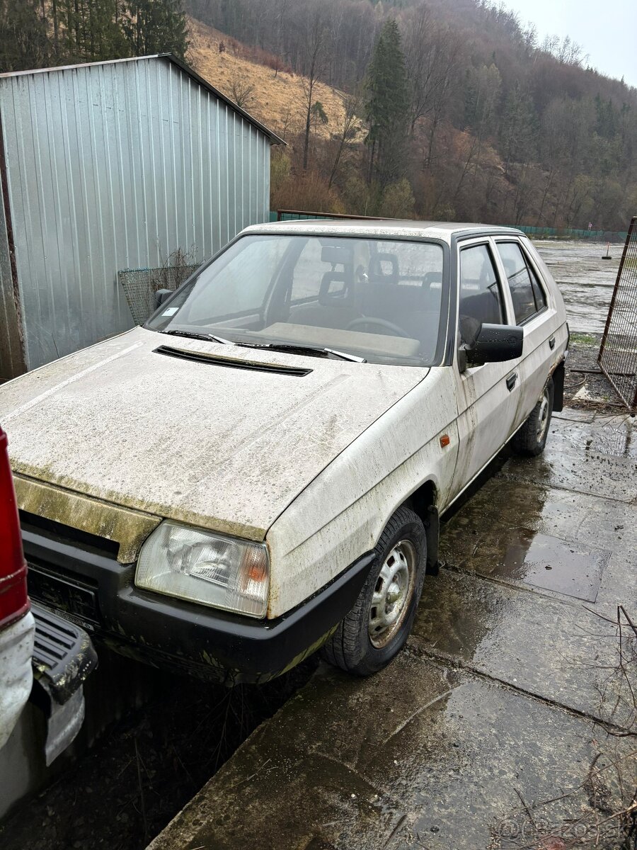 Skoda favorit - 2