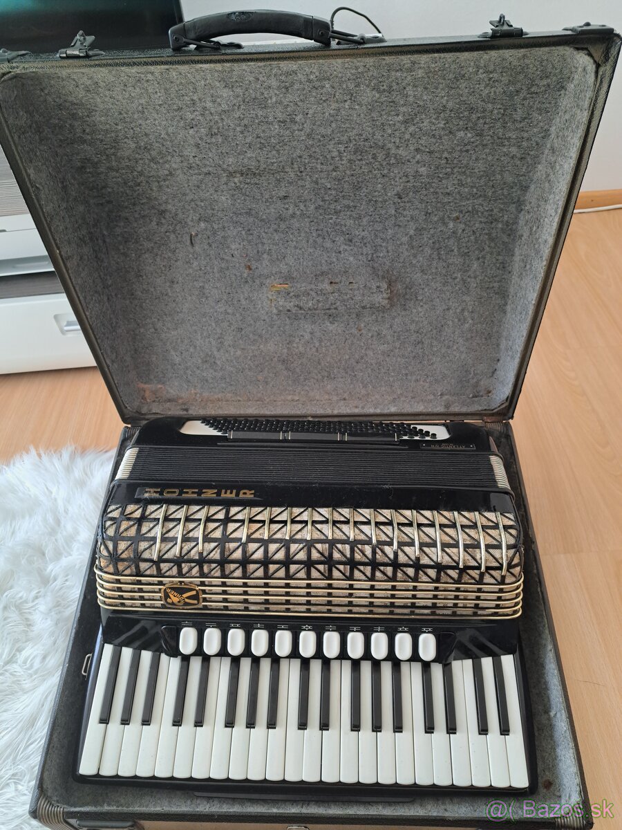 Predám Hohner 120 Bas - 2
