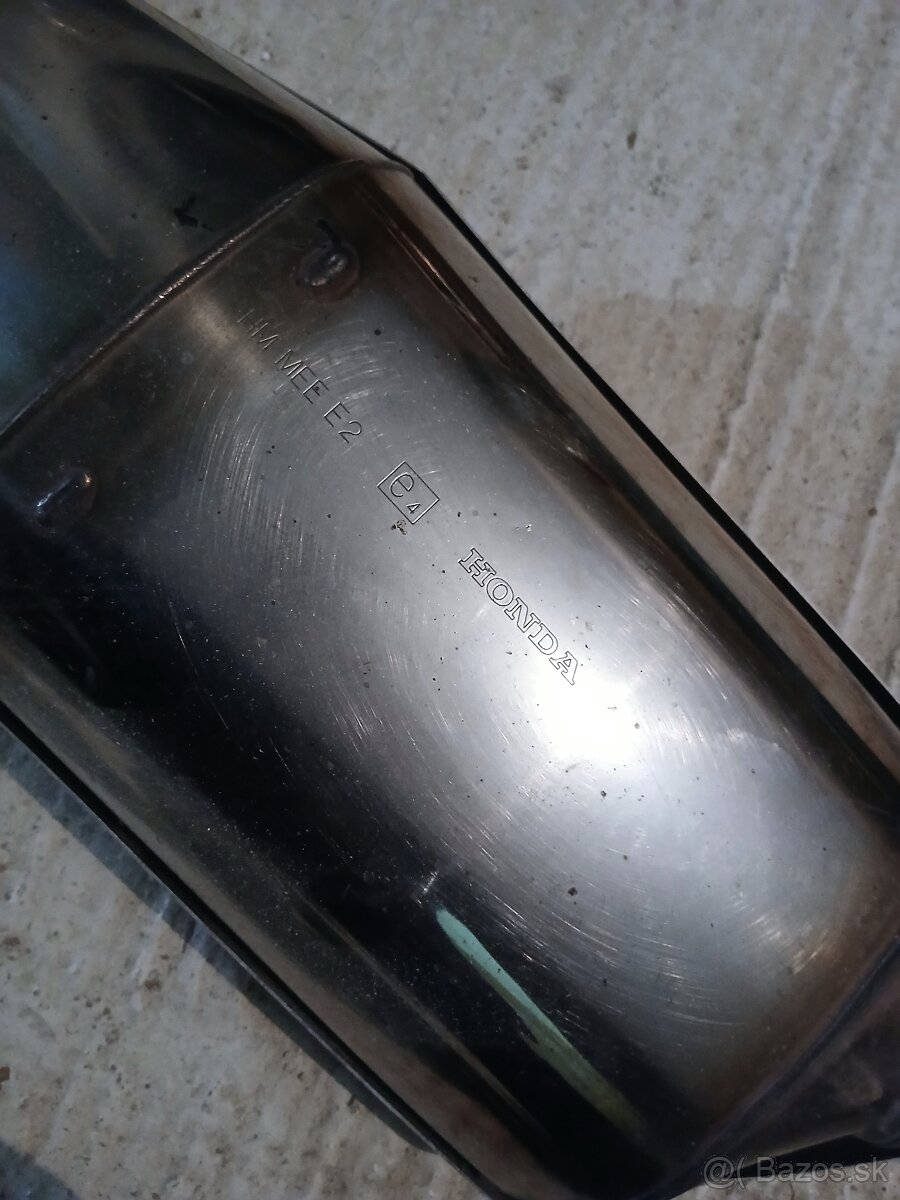 Výfuk honda - 2