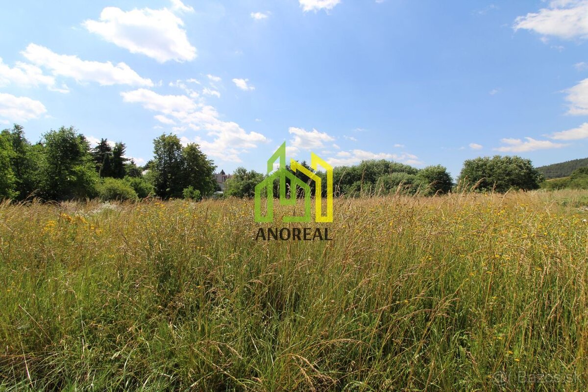 Na predaj stavebný pozemok, 851 M2, Rajec - 2