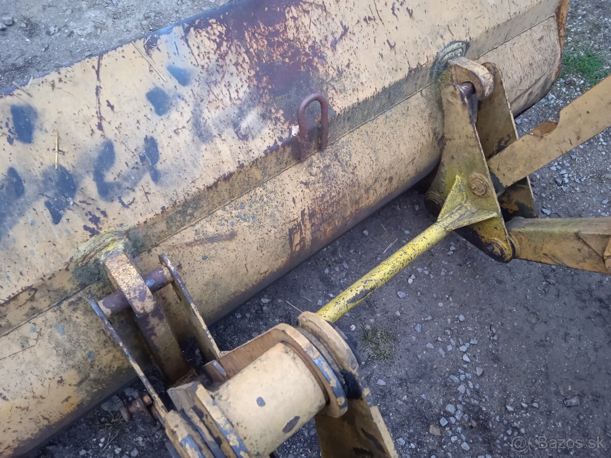 Kúpim prednú radlicu - 2