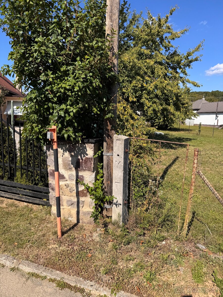 Stavebný pozemok Tovarné 800m2 - 2