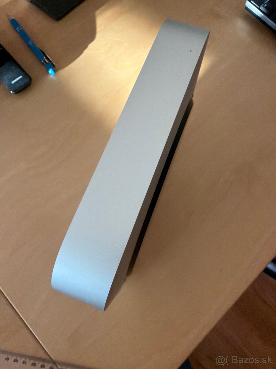 Apple mac mini M1. 8GB ram, 256 GB storage - 2