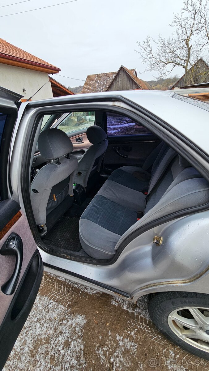 Peugeot 406 2l hdi - 2