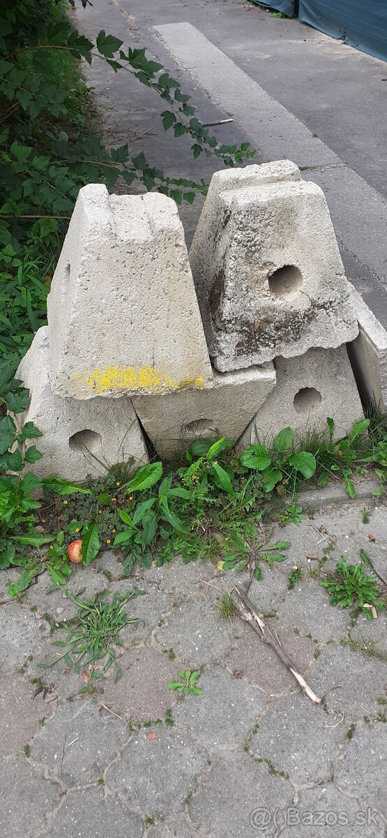 Betónové pätky - 2
