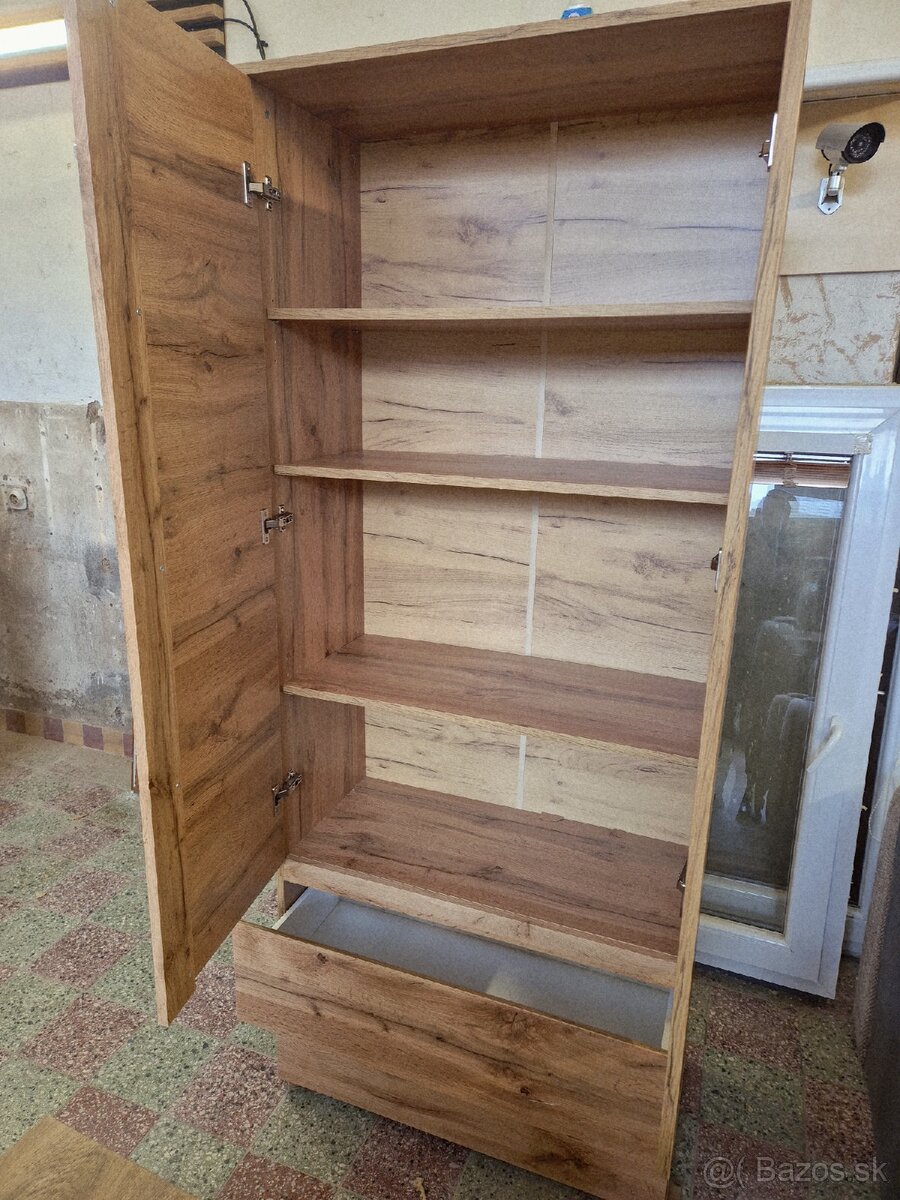 Satnikova skrina - 2